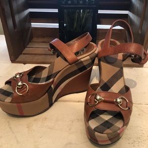 Burberry Wedges excellent condition authentic
